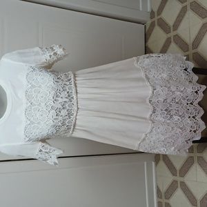 Joe Fresh Lace dress 👗 Size XS